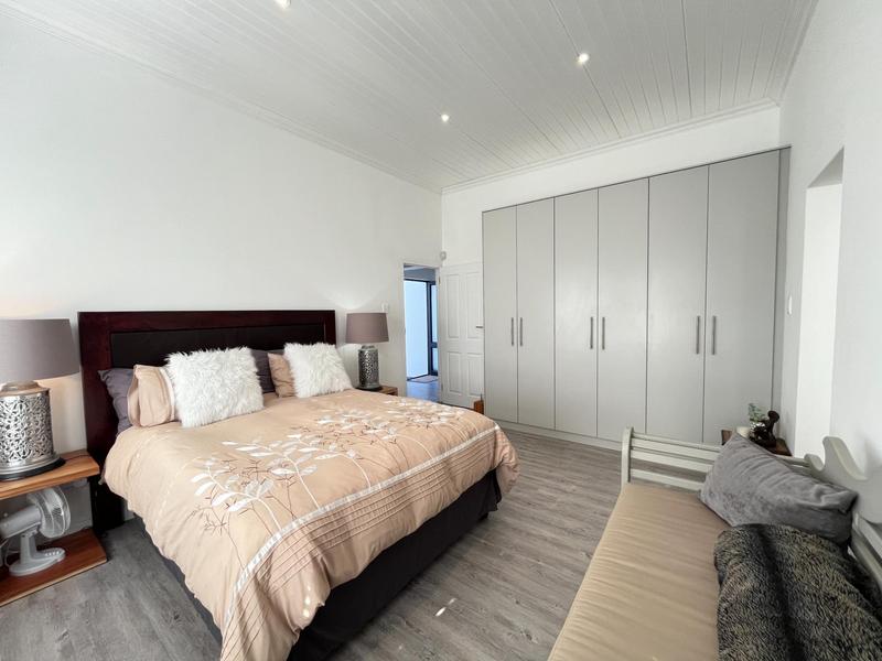 4 Bedroom Property for Sale in Dwarskersbos Western Cape